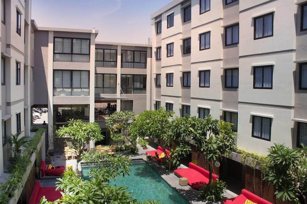 Savvoya Hotel Seminyak Ngoại thất bức ảnh