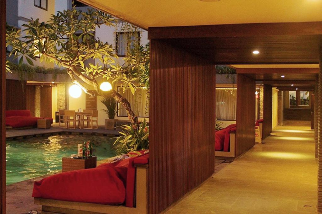 Savvoya Hotel Seminyak Ngoại thất bức ảnh