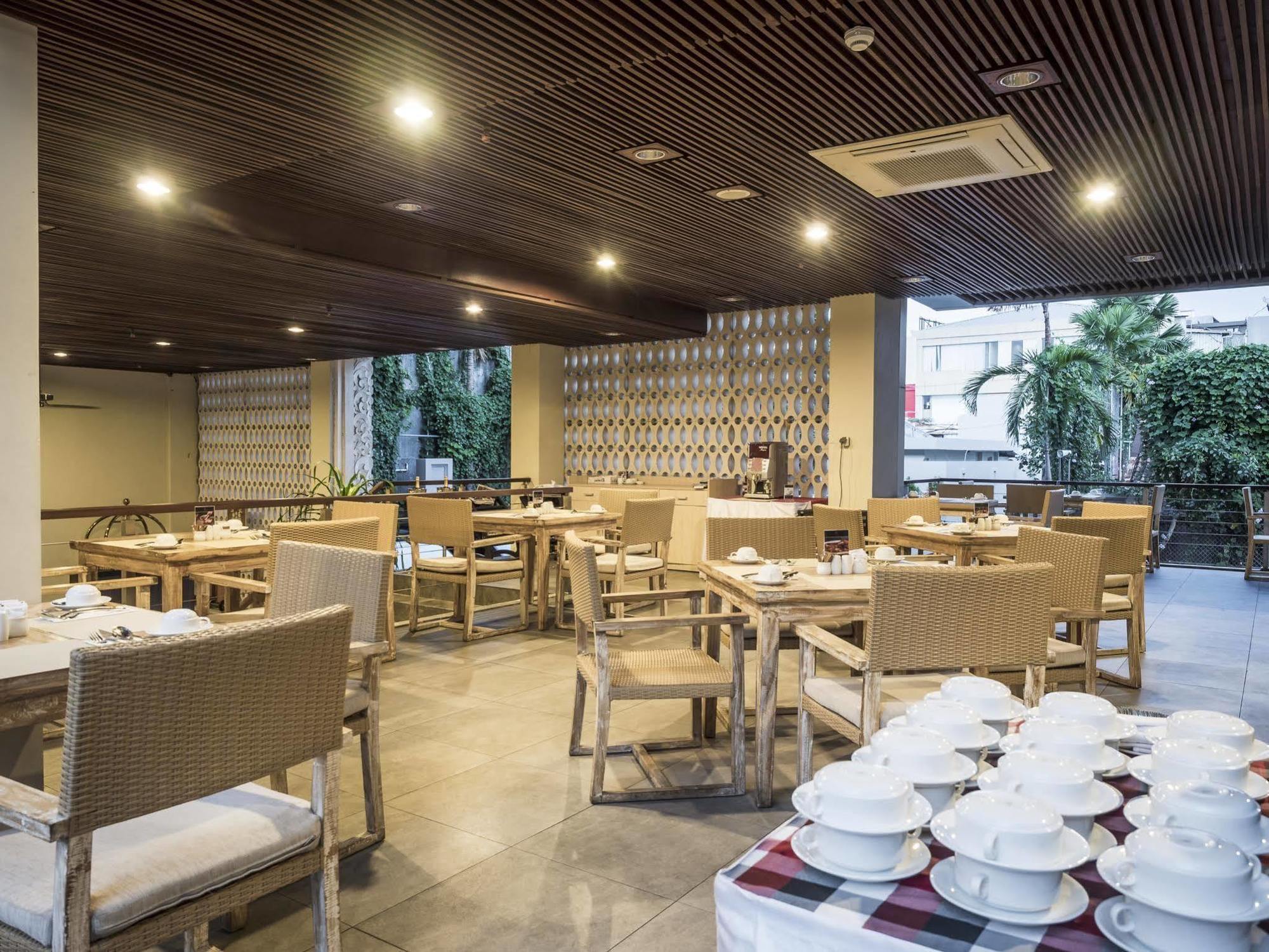 Savvoya Hotel Seminyak Ngoại thất bức ảnh