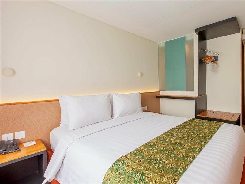 Savvoya Hotel Seminyak Ngoại thất bức ảnh
