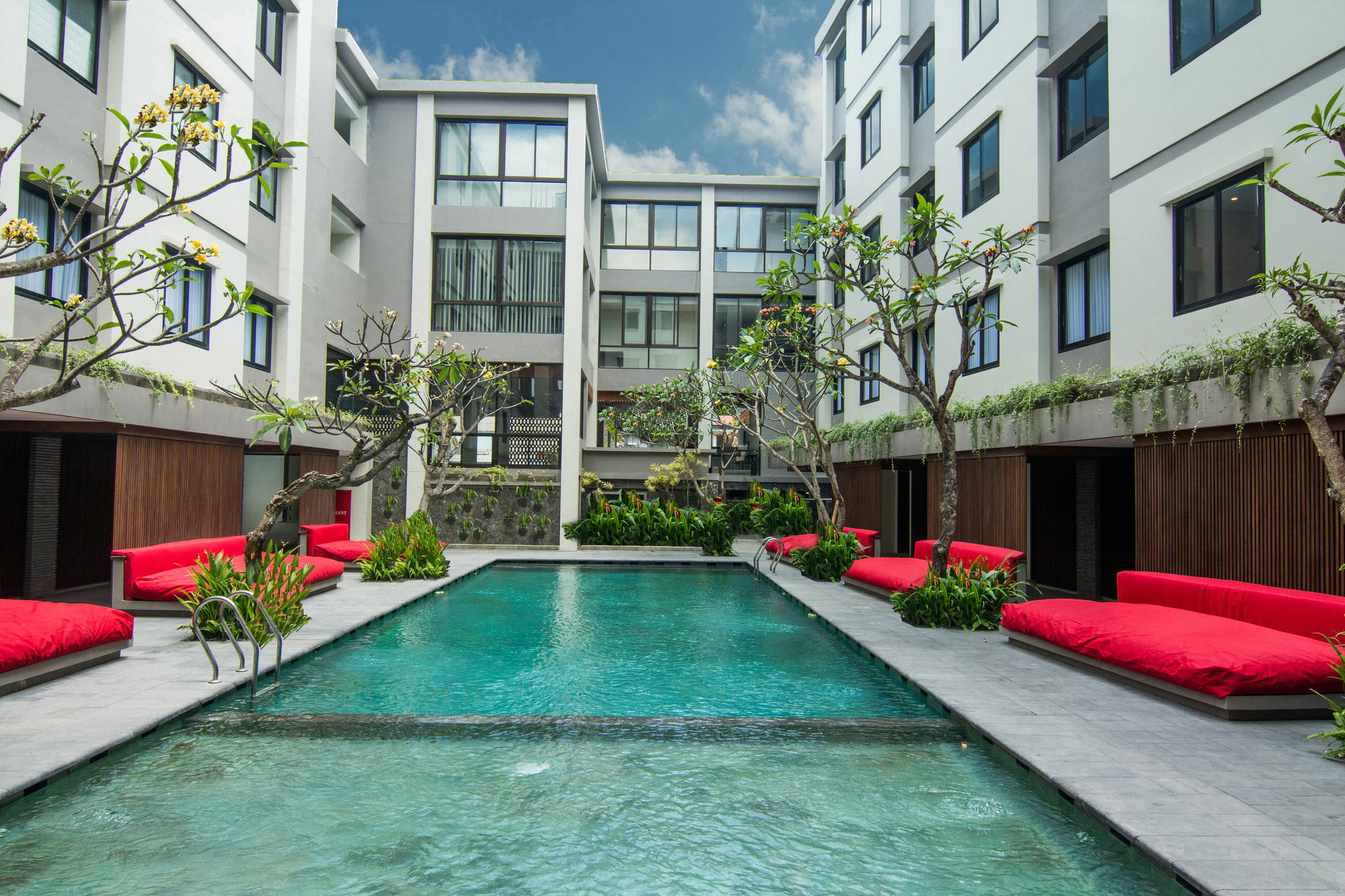 Savvoya Hotel Seminyak Ngoại thất bức ảnh