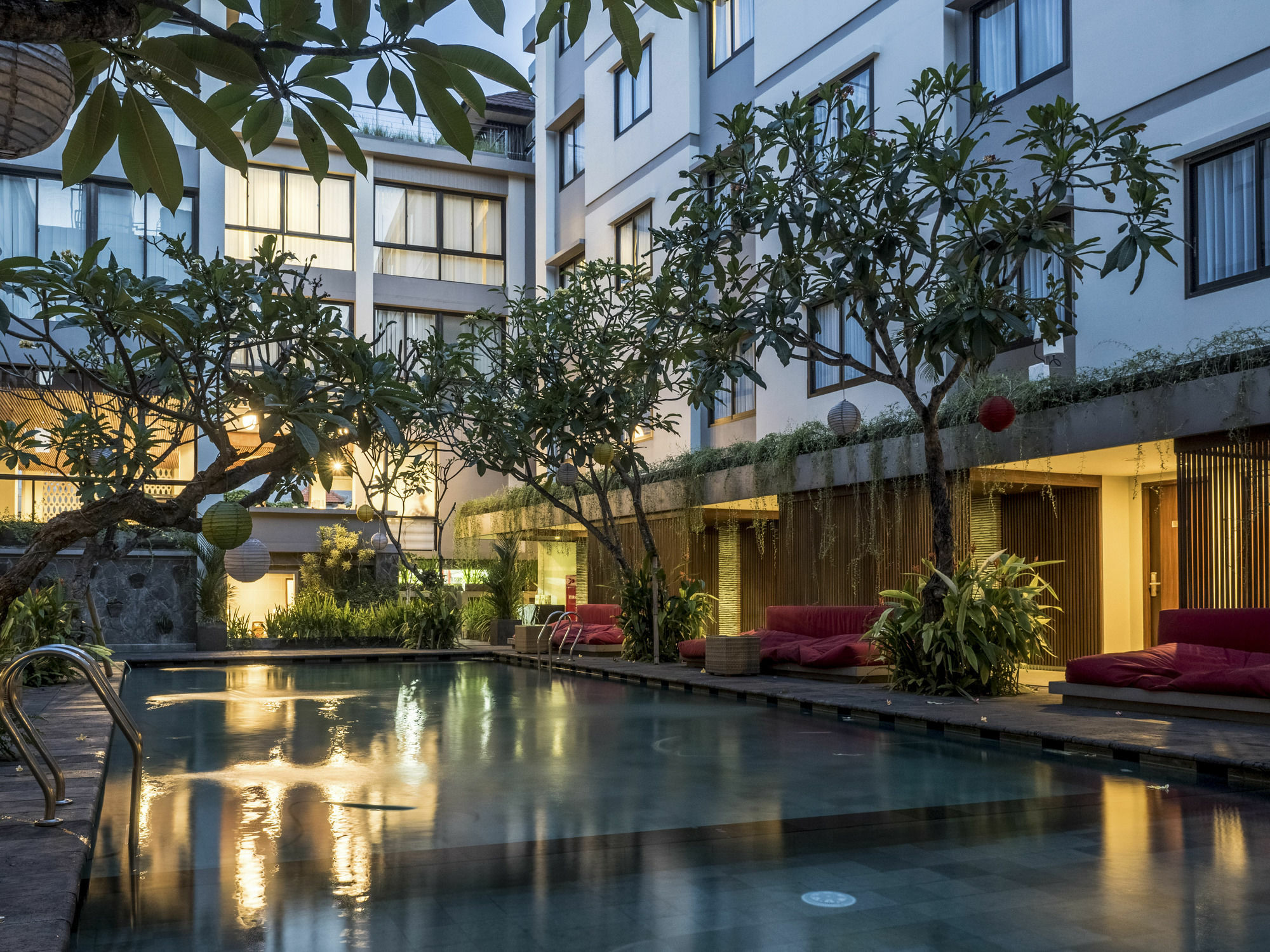 Savvoya Hotel Seminyak Ngoại thất bức ảnh